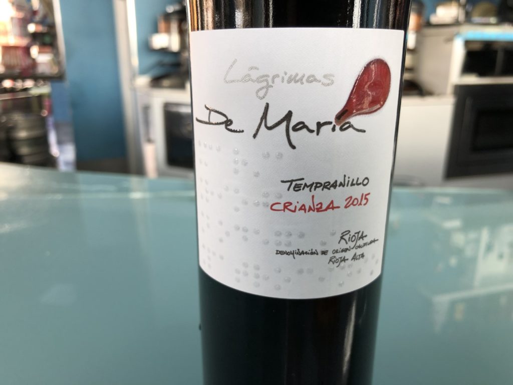 vino lagrimas de maria cafeteria la esquina